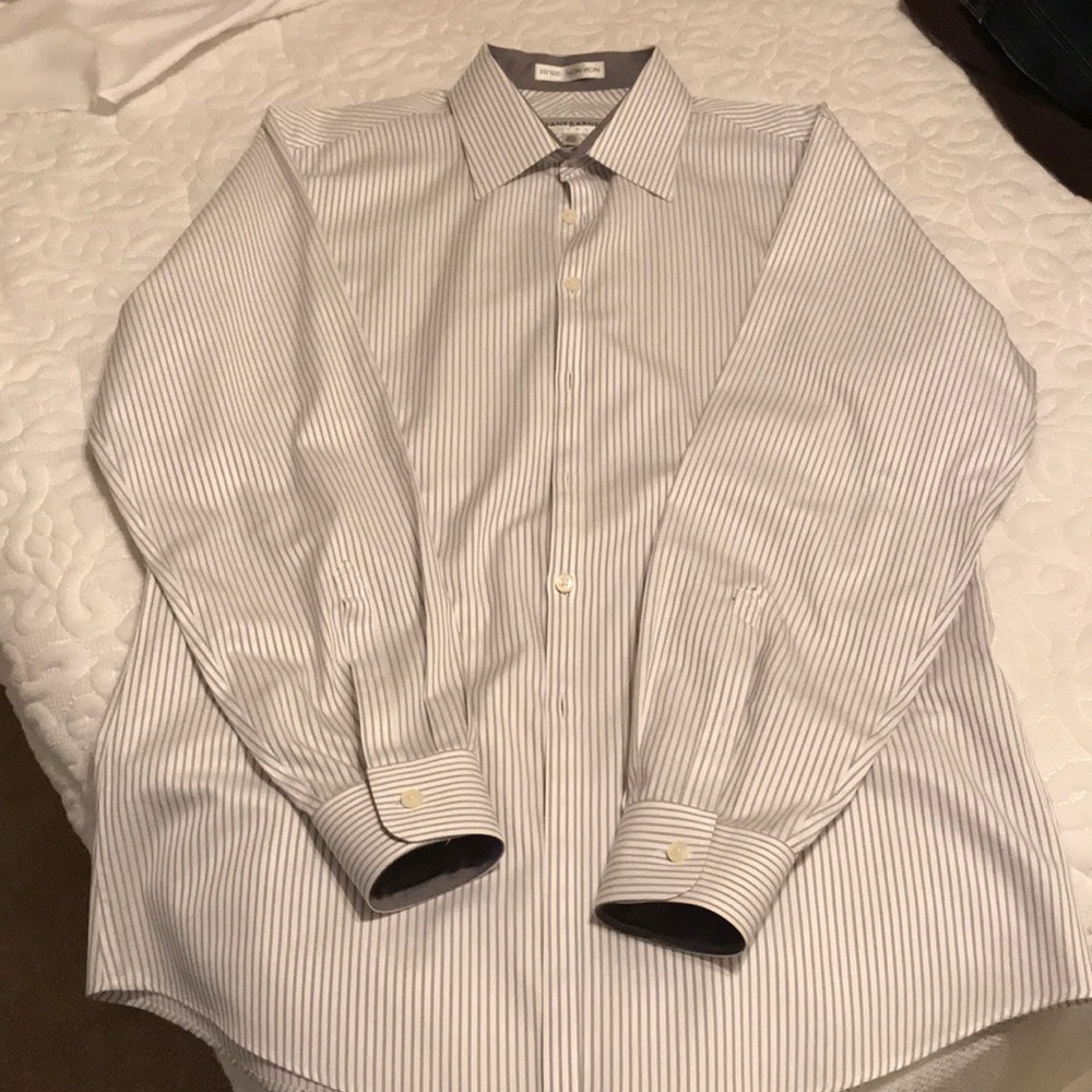 Men’s Long sleeve button down dress shirt